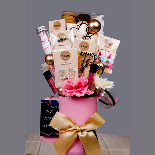 Elegant Pink Gift Bouquet with Accessories