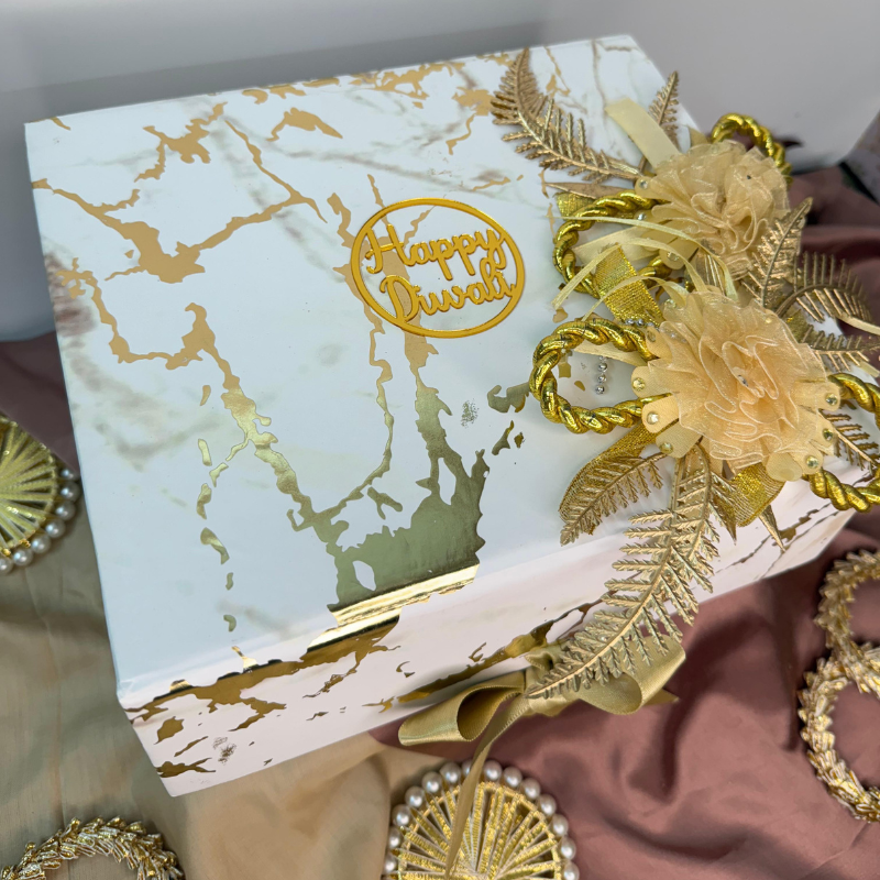 Festive Diwali Luxury Gift Box – Assorted Sweets, Dry Fruits & Snacks